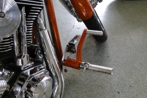 Fussraster und Bremsanlagen Fussraster und Bremsanlagen